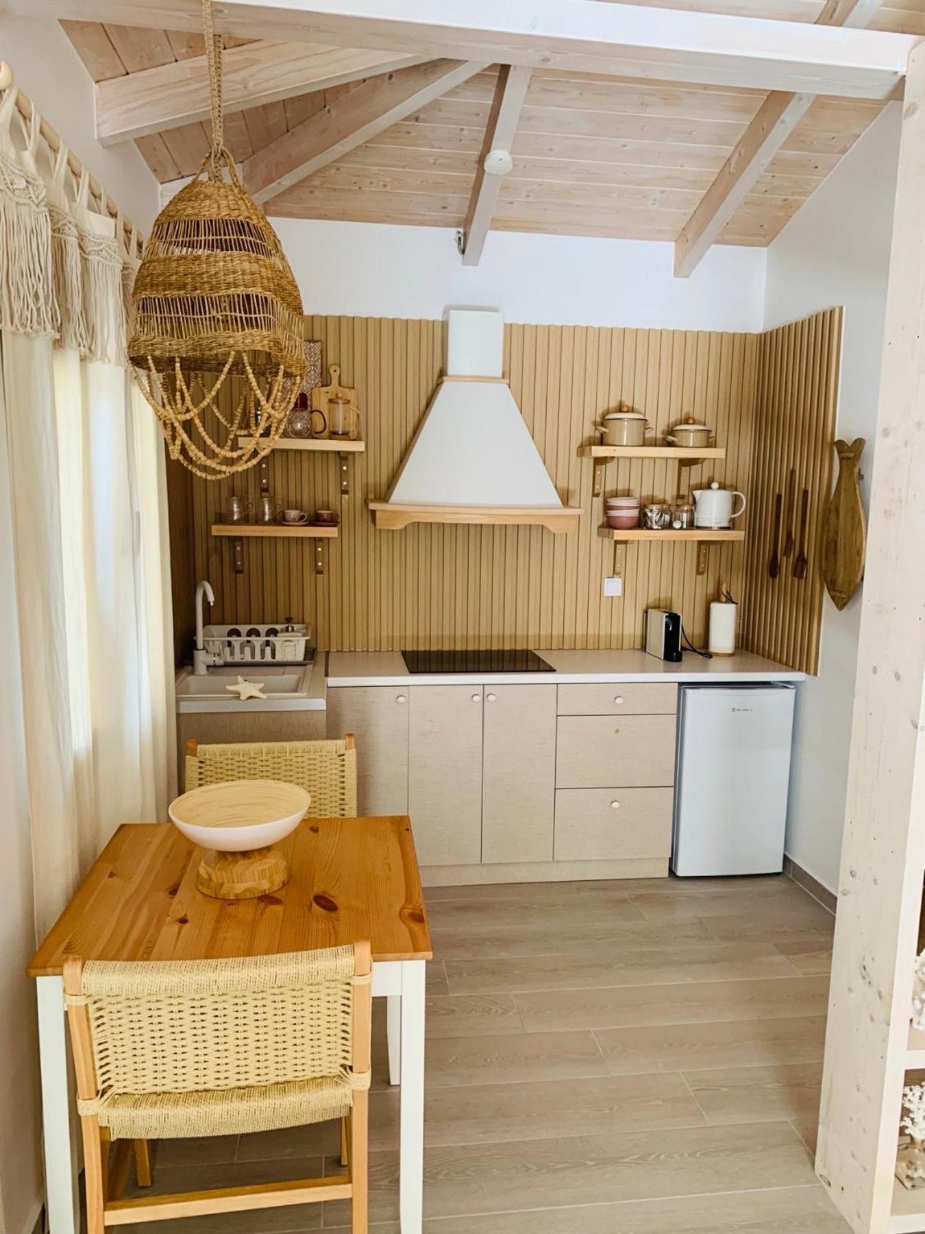 Linari Bohemian Living Apartment Kavallos  Bagian luar foto