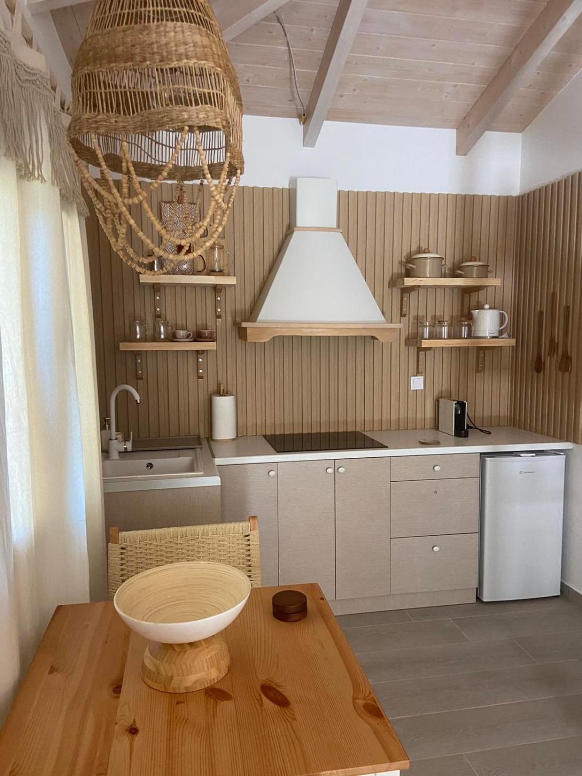 Linari Bohemian Living Apartment Kavallos  Bagian luar foto