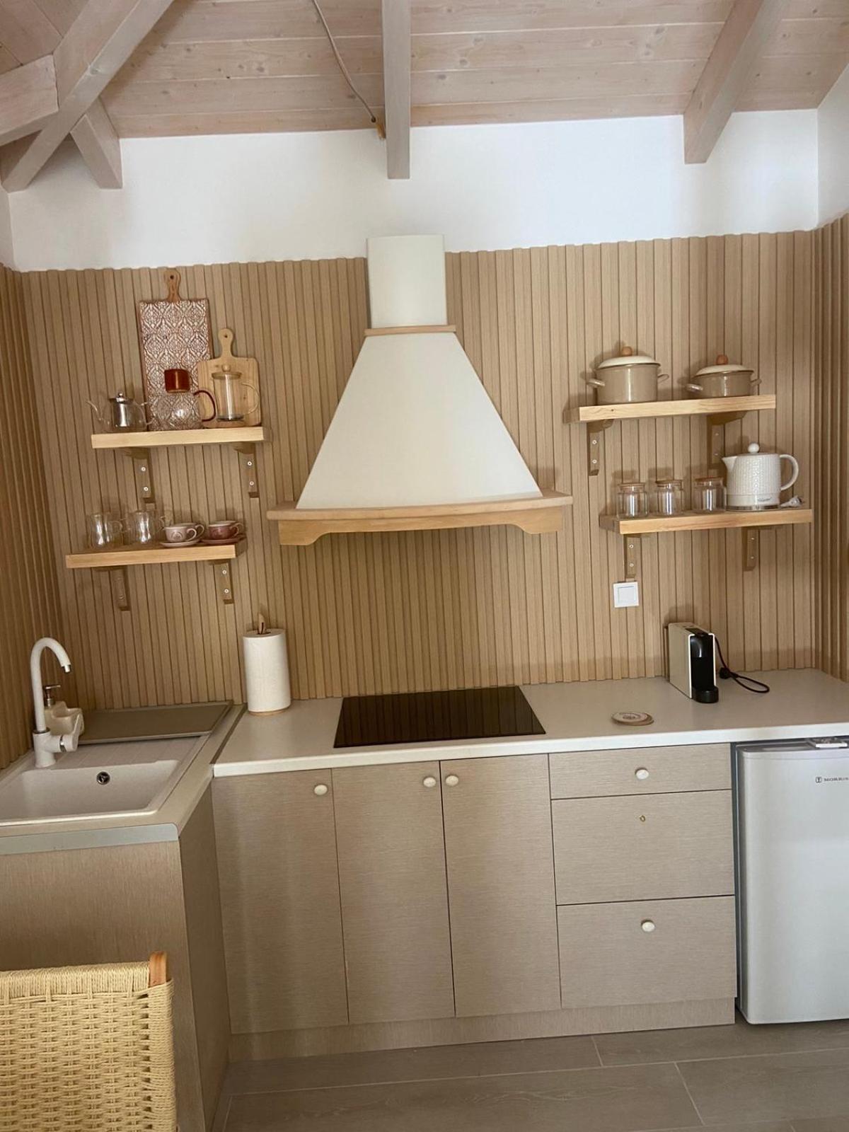 Linari Bohemian Living Apartment Kavallos  Bagian luar foto
